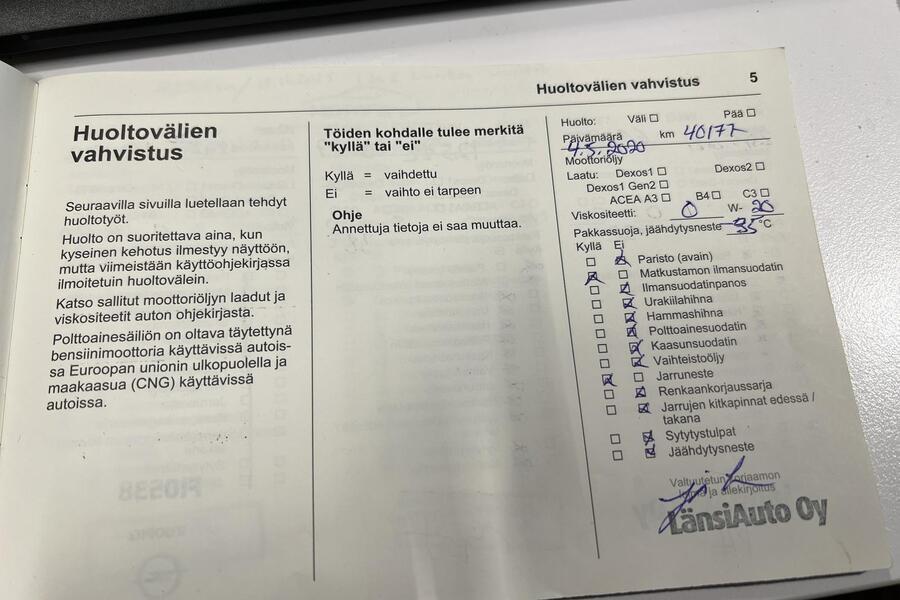 Opel Insignia vaihtoauto