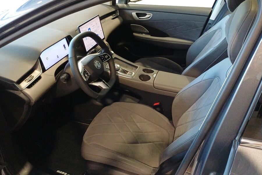 MG MGS6 EV vaihtoauto