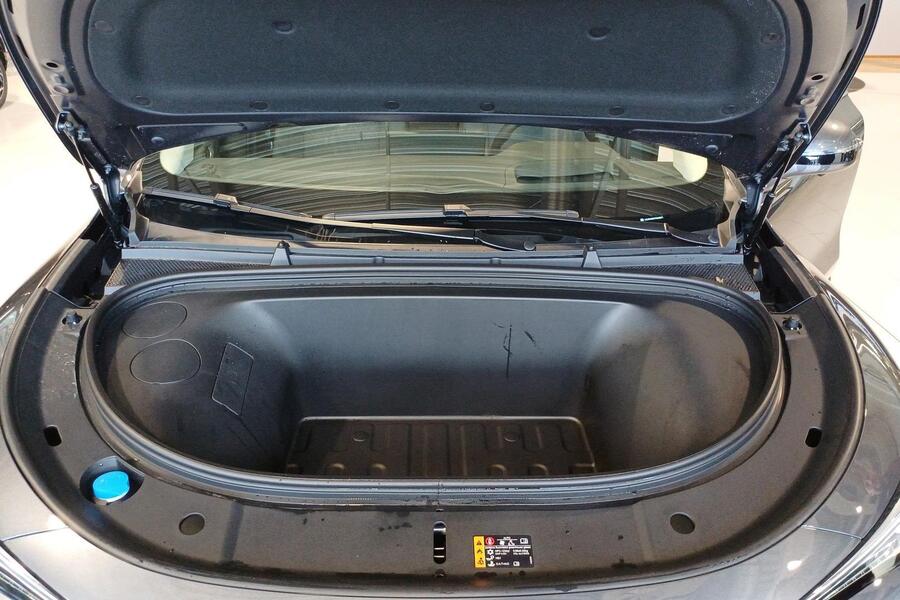 MG MGS6 EV vaihtoauto