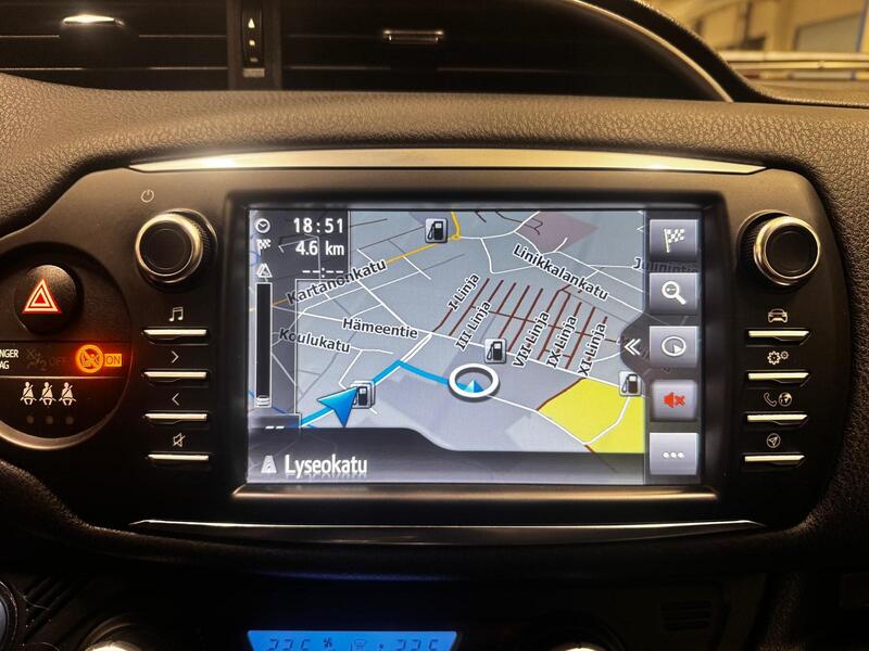 Toyota Yaris vaihtoauto