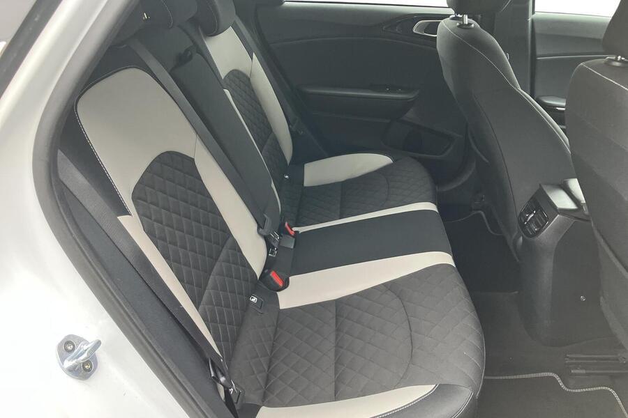 Kia Proceed vaihtoauto