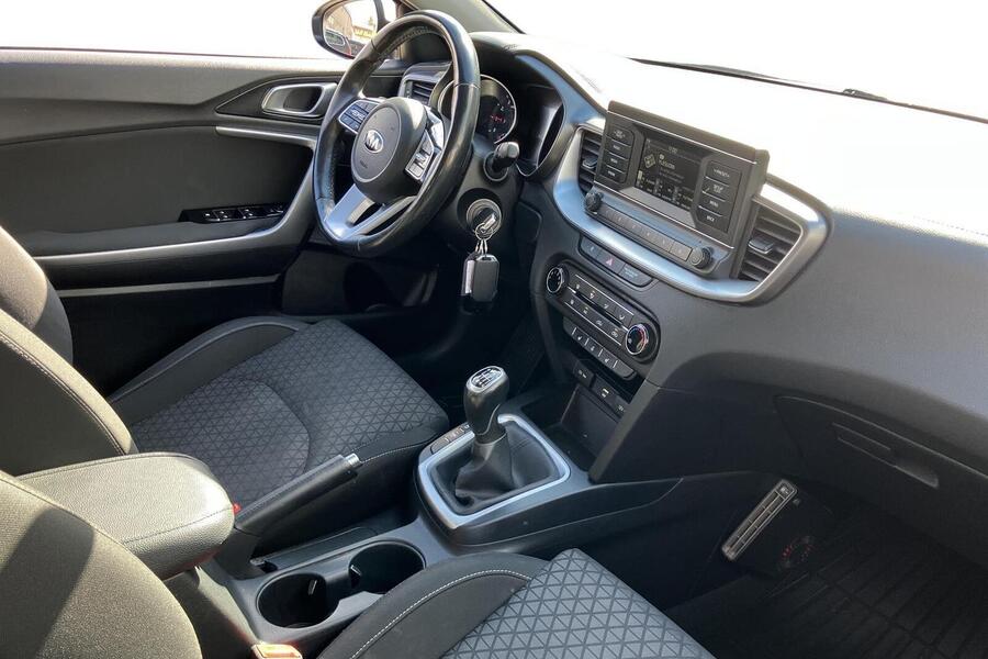 Kia XCeed vaihtoauto
