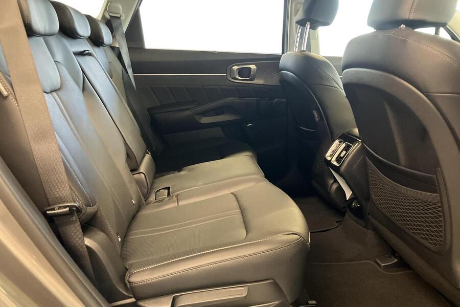 Kia Sorento vaihtoauto