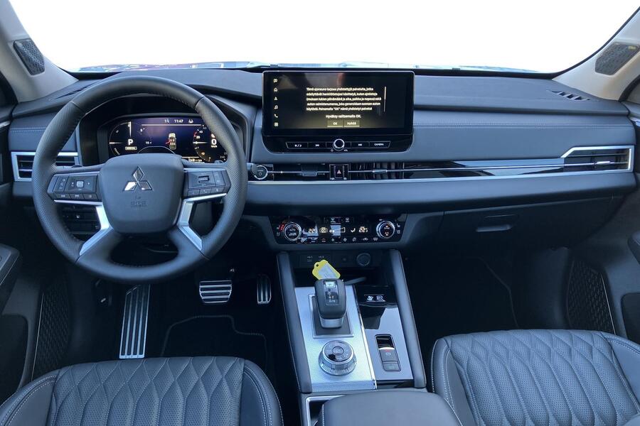 Mitsubishi Outlander vaihtoauto