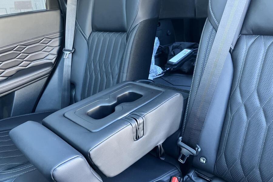 Mitsubishi Outlander vaihtoauto