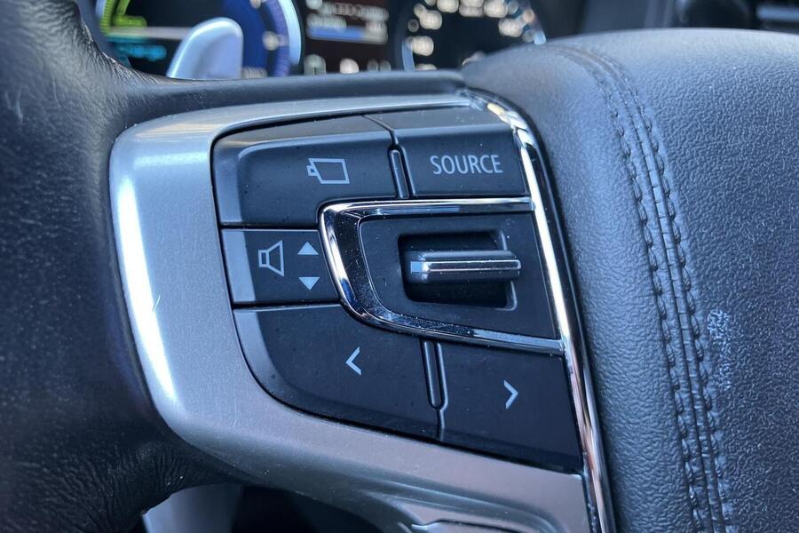 Mitsubishi Outlander PHEV vaihtoauto