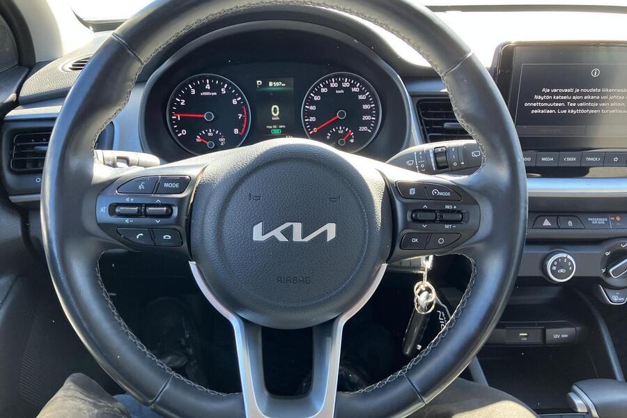 Kia Stonic vaihtoauto