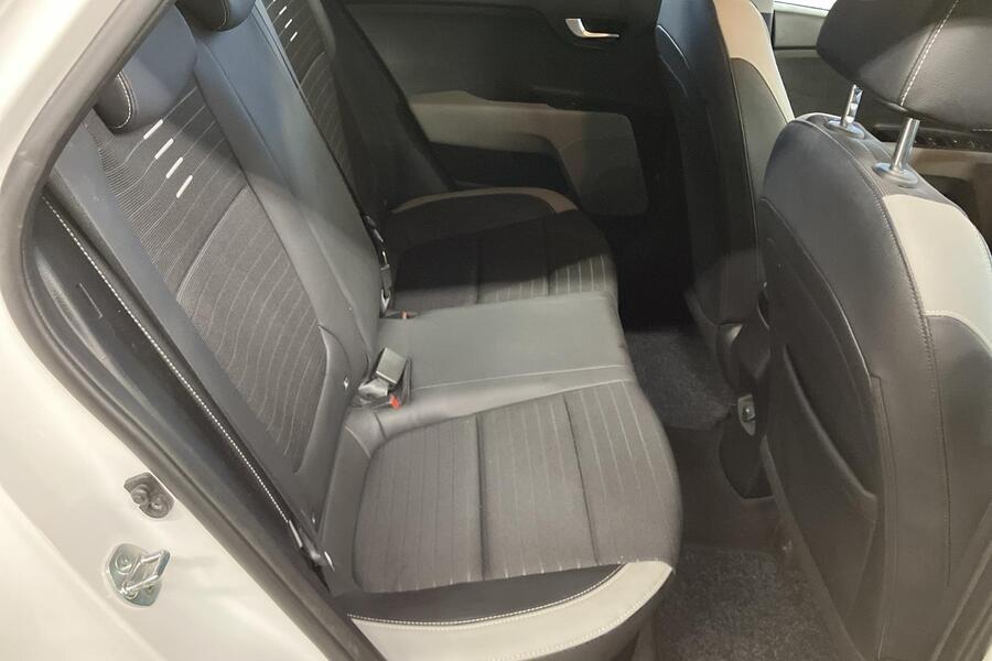 Kia Stonic vaihtoauto