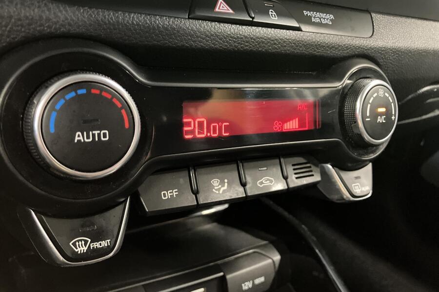 Kia Stonic vaihtoauto