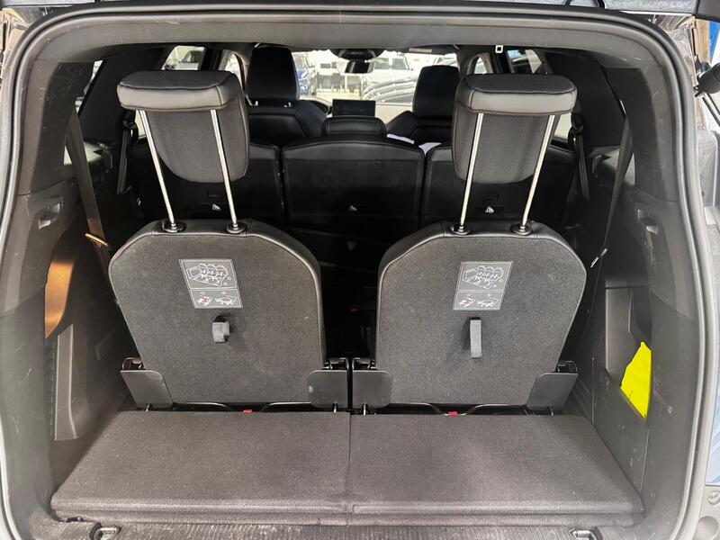 Peugeot 5008 vaihtoauto