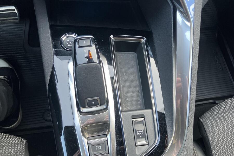 Peugeot 5008 vaihtoauto