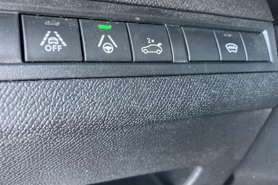 Peugeot 5008 vaihtoauto