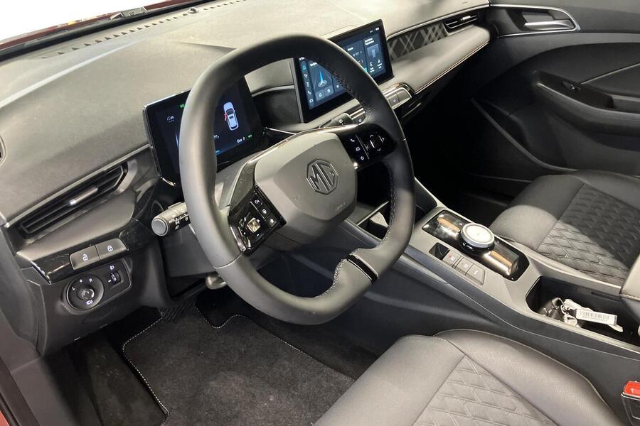 MG MG3 vaihtoauto