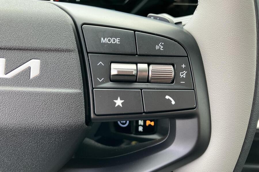 Kia EV4 vaihtoauto