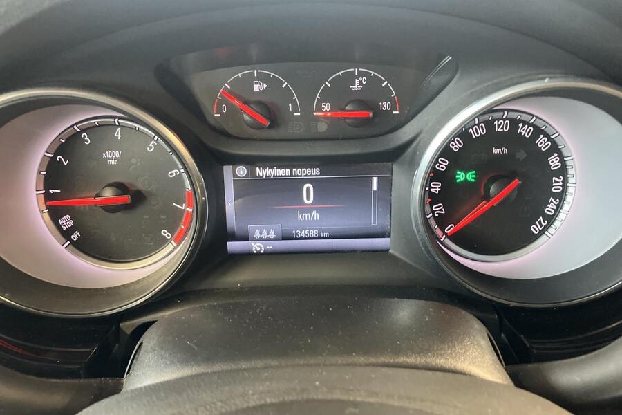 Opel Astra vaihtoauto