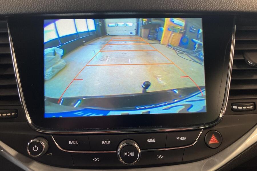 Opel Astra vaihtoauto