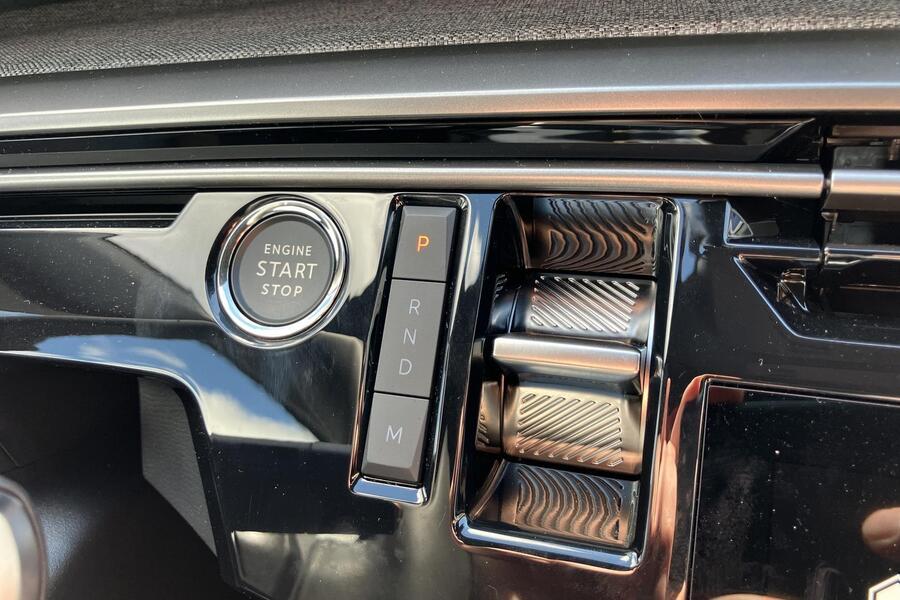 Peugeot 5008 vaihtoauto