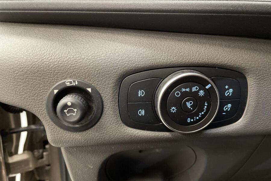 Ford Transit vaihtoauto