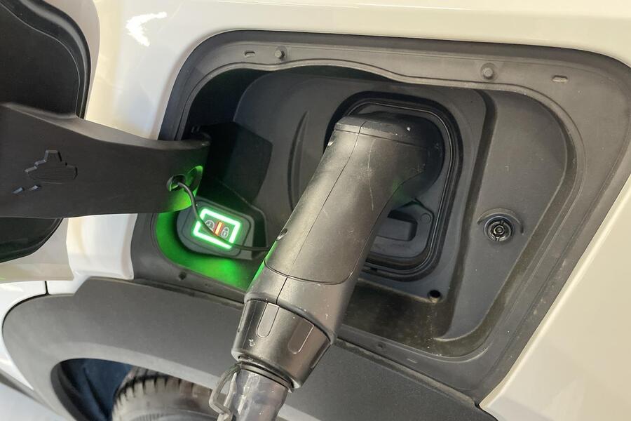 Opel Mokka-e vaihtoauto