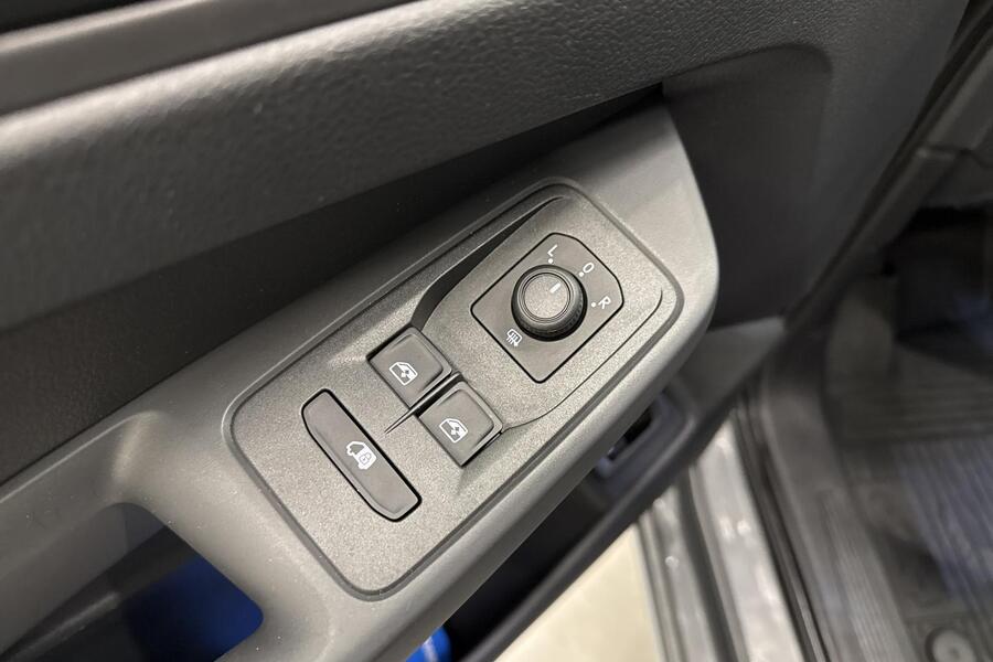 Ford Transit Connect vaihtoauto