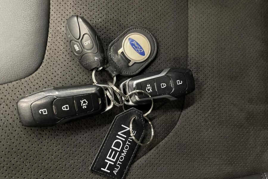 Ford Mondeo vaihtoauto