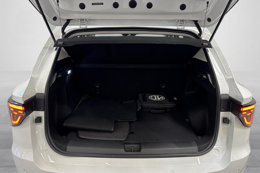 MG MGS5 EV vaihtoauto