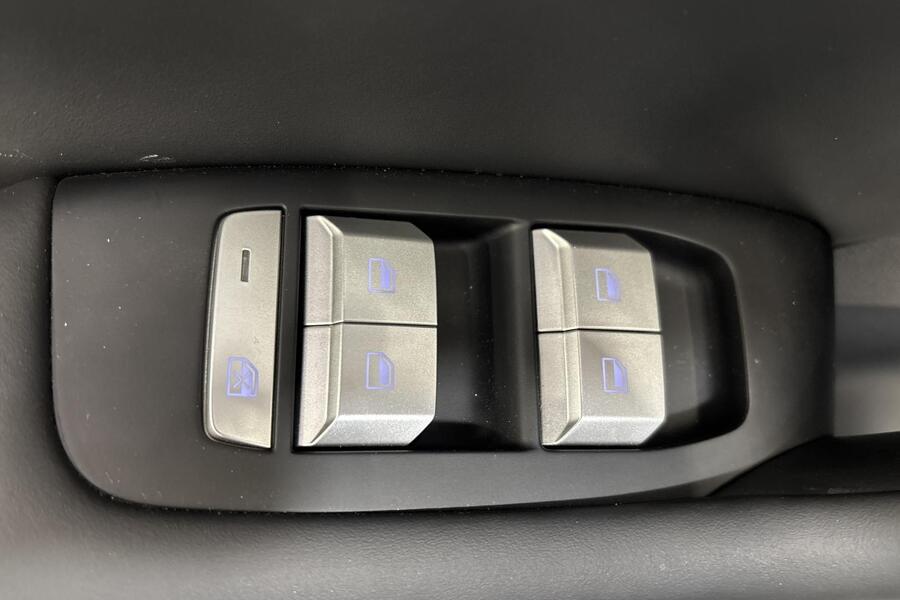 MG MGS5 EV vaihtoauto