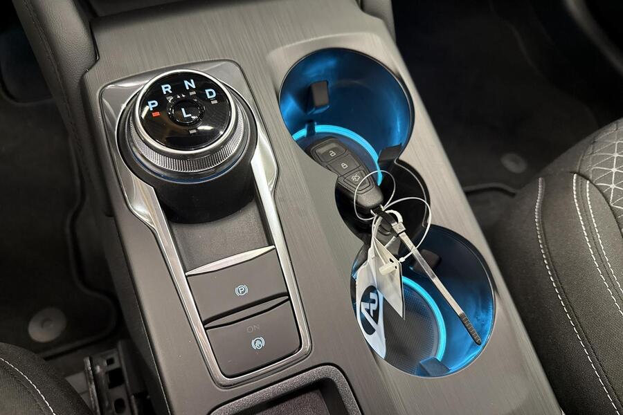 Ford Kuga vaihtoauto