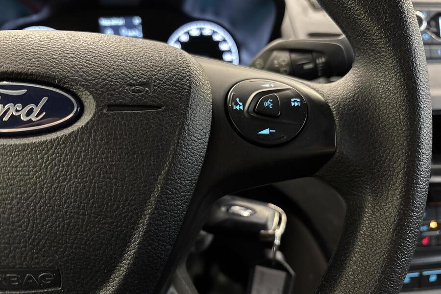 Ford Transit Connect vaihtoauto