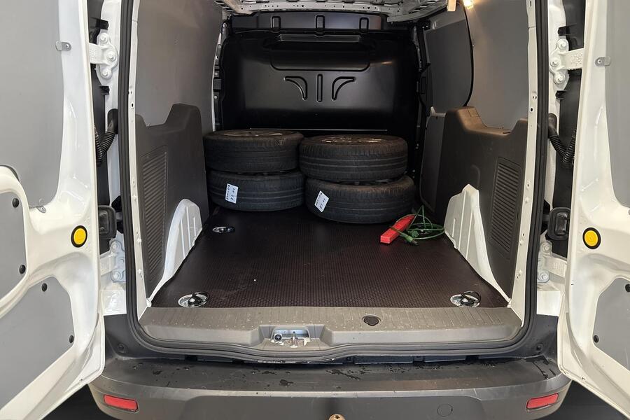 Ford Transit Connect vaihtoauto