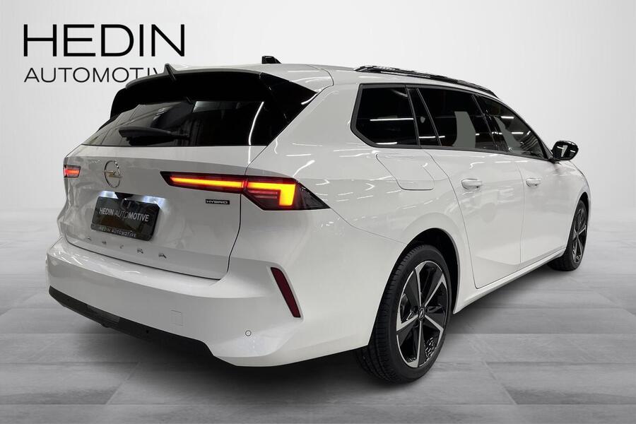 Opel Astra vaihtoauto