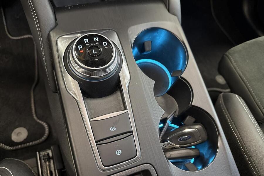 Ford Kuga vaihtoauto