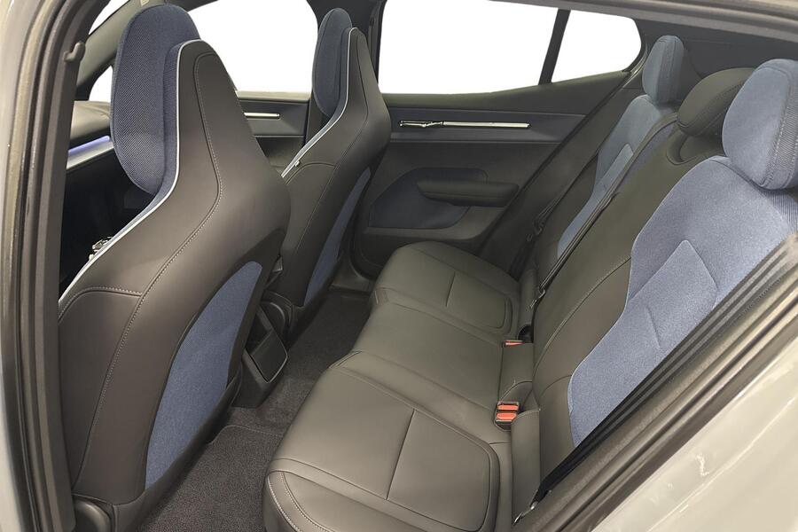 Volvo EX30 Cross Country vaihtoauto