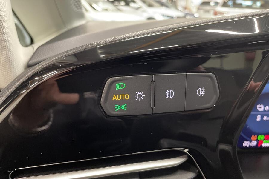 Ford Grand Tourneo Connect vaihtoauto