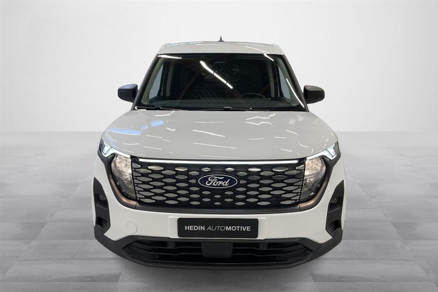 Ford Transit Courier vaihtoauto