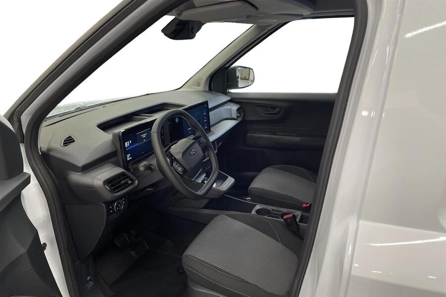 Ford Transit Courier vaihtoauto