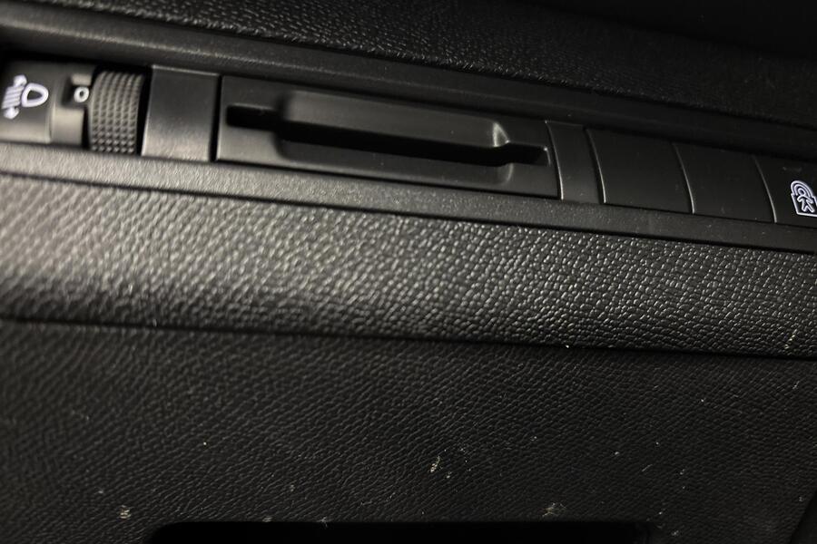 Peugeot 5008 vaihtoauto