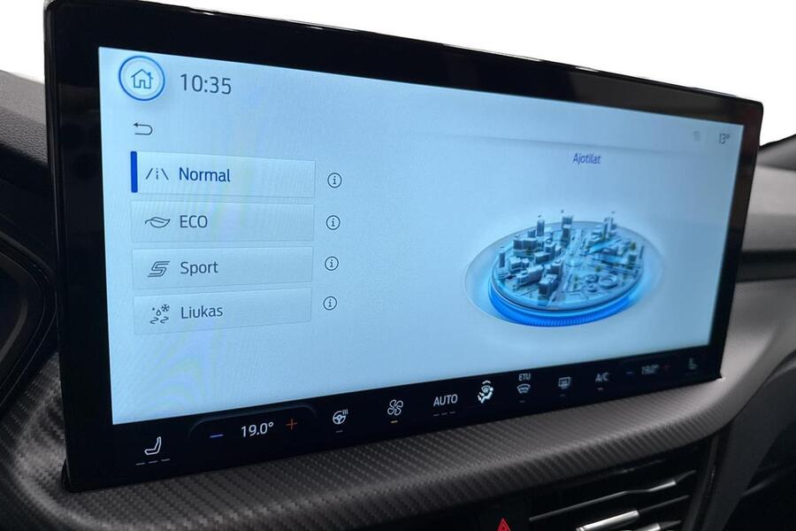 Ford Kuga vaihtoauto