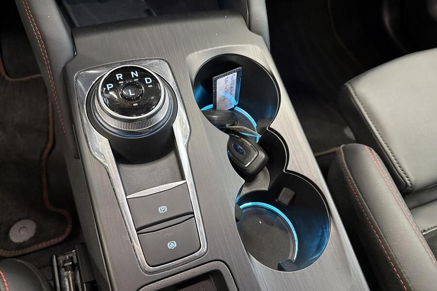 Ford Kuga vaihtoauto