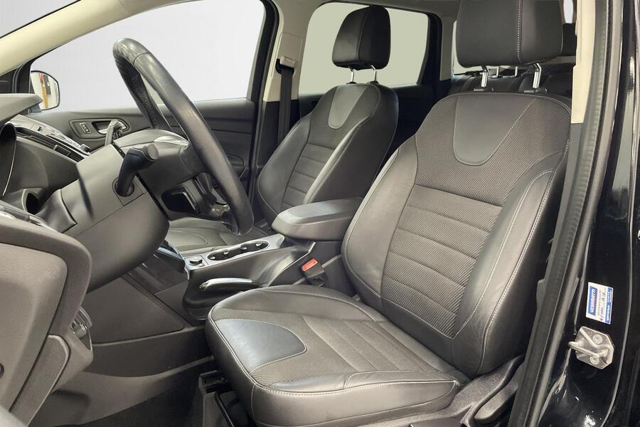 Ford Kuga vaihtoauto