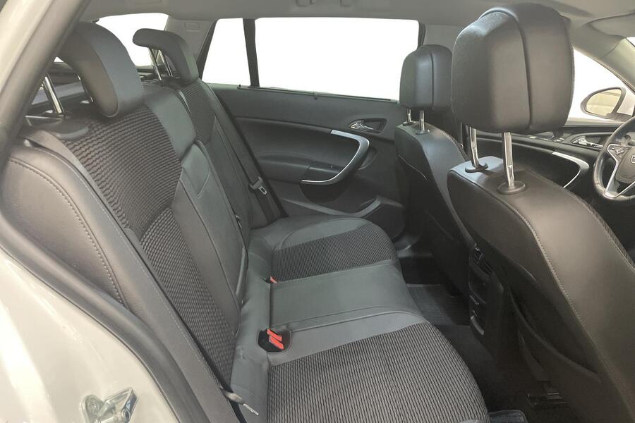 Opel Insignia vaihtoauto