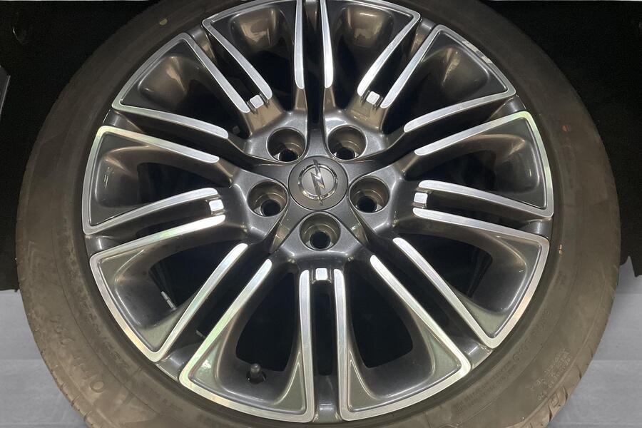 Opel Insignia vaihtoauto