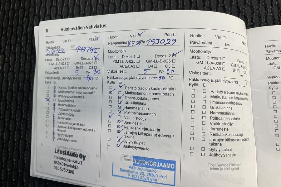 Opel Insignia vaihtoauto