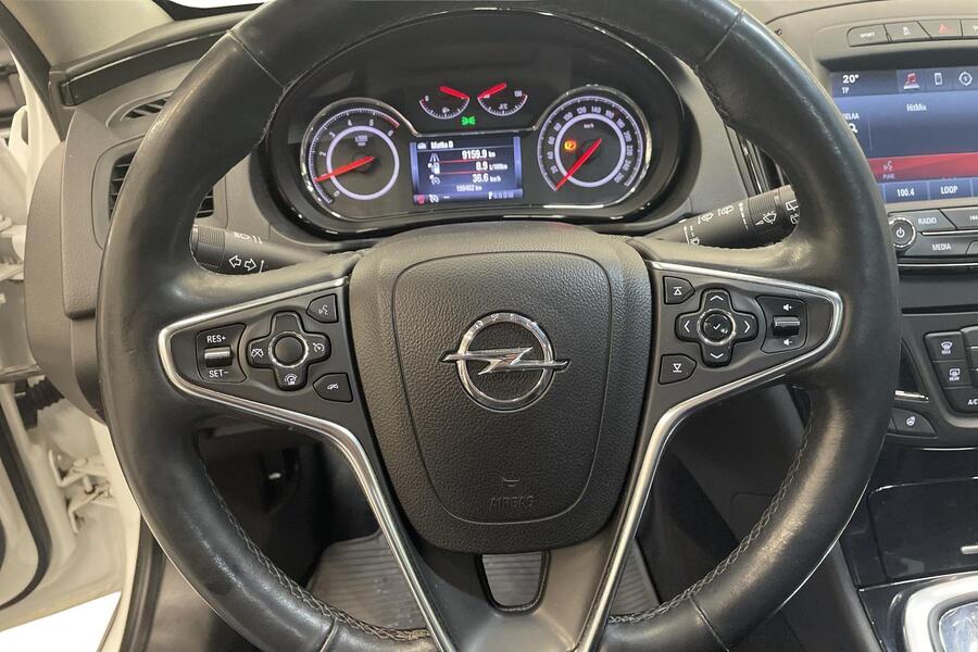 Opel Insignia vaihtoauto