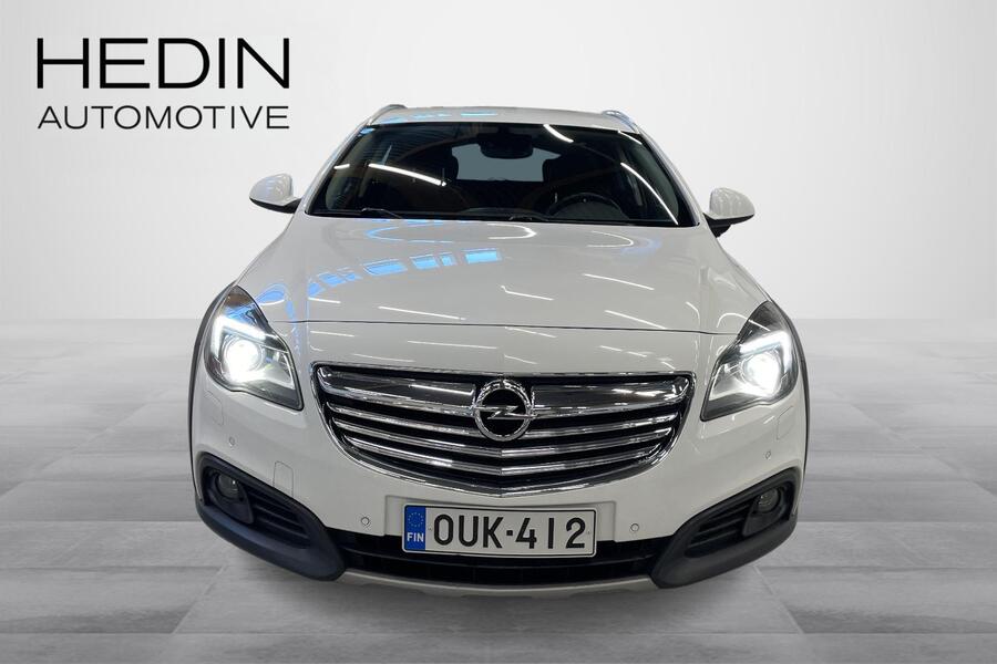 Opel Insignia vaihtoauto