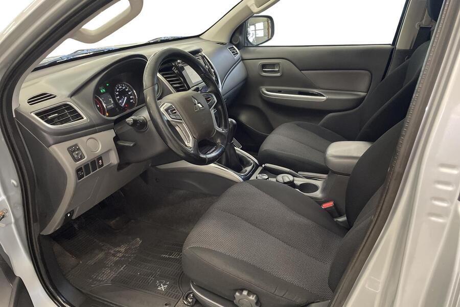 Mitsubishi L200 vaihtoauto