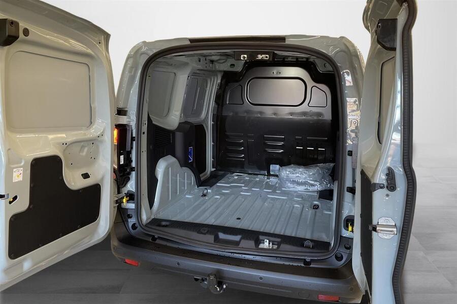 Ford Transit Courier vaihtoauto