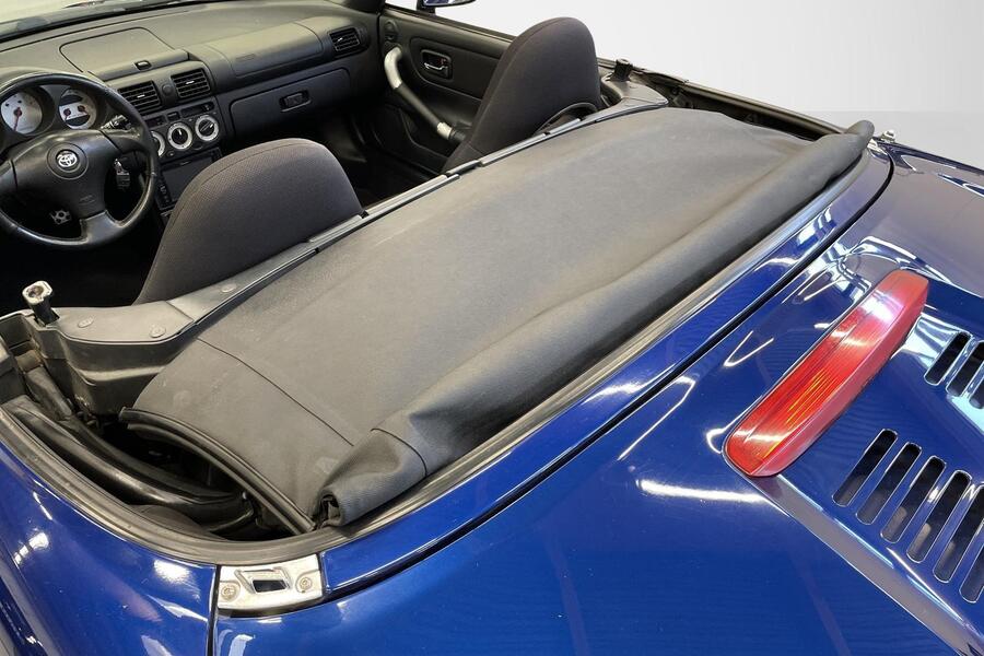 Toyota MR2 vaihtoauto