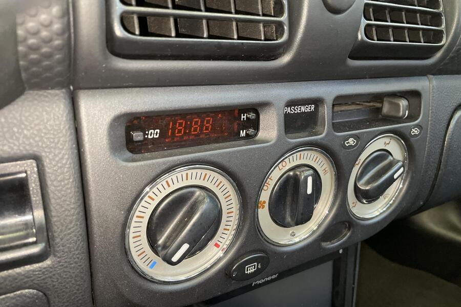 Toyota MR2 vaihtoauto