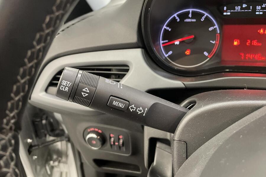 Opel Corsa vaihtoauto